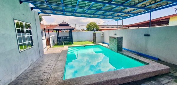 Book Homestay